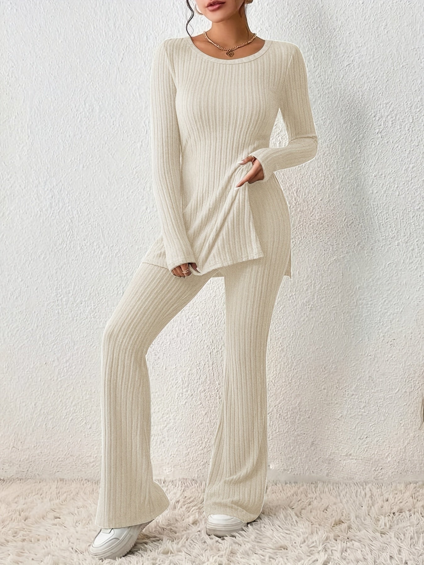 2 piece comfortable stretchy set