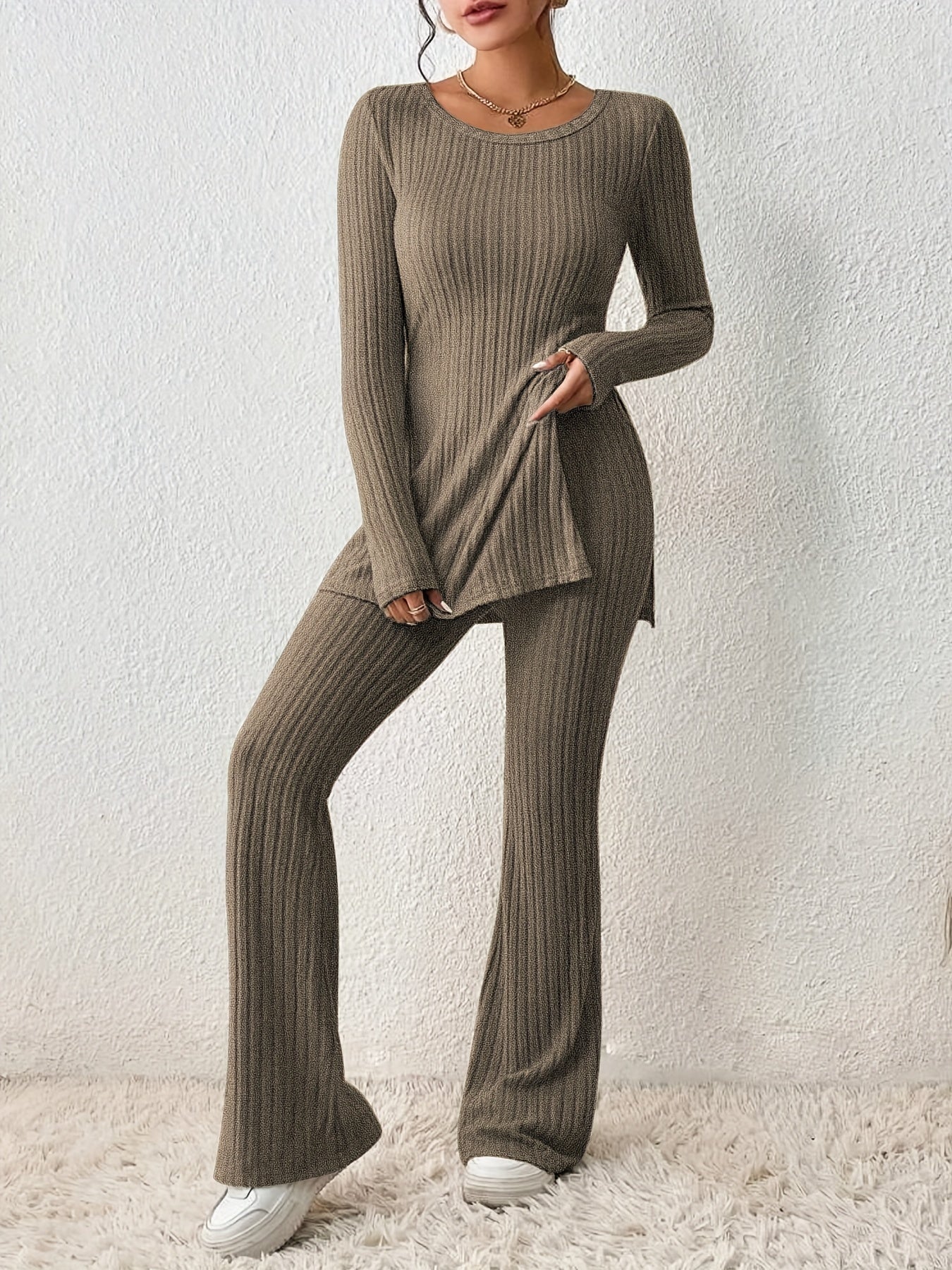2 piece comfortable stretchy set