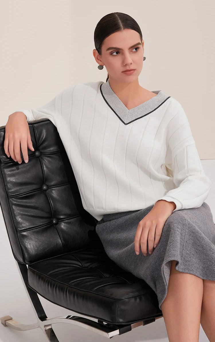 Two Color V-Neck Knitted Sweater