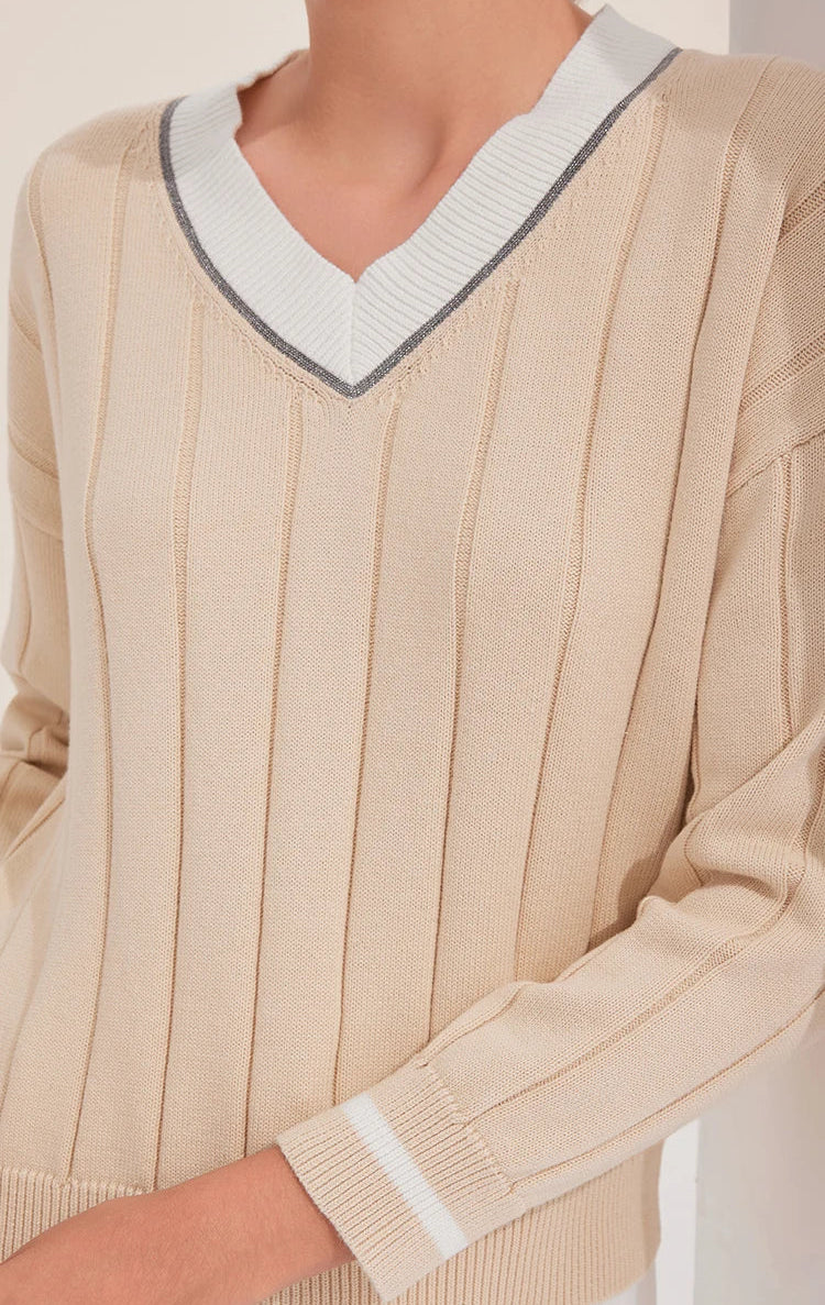 Two Color V-Neck Knitted Sweater