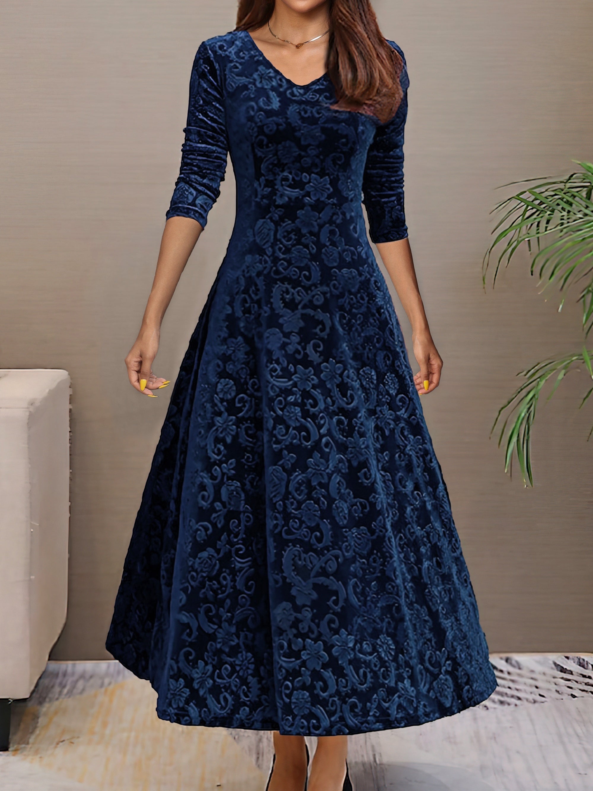 Flared dress with long sleeves