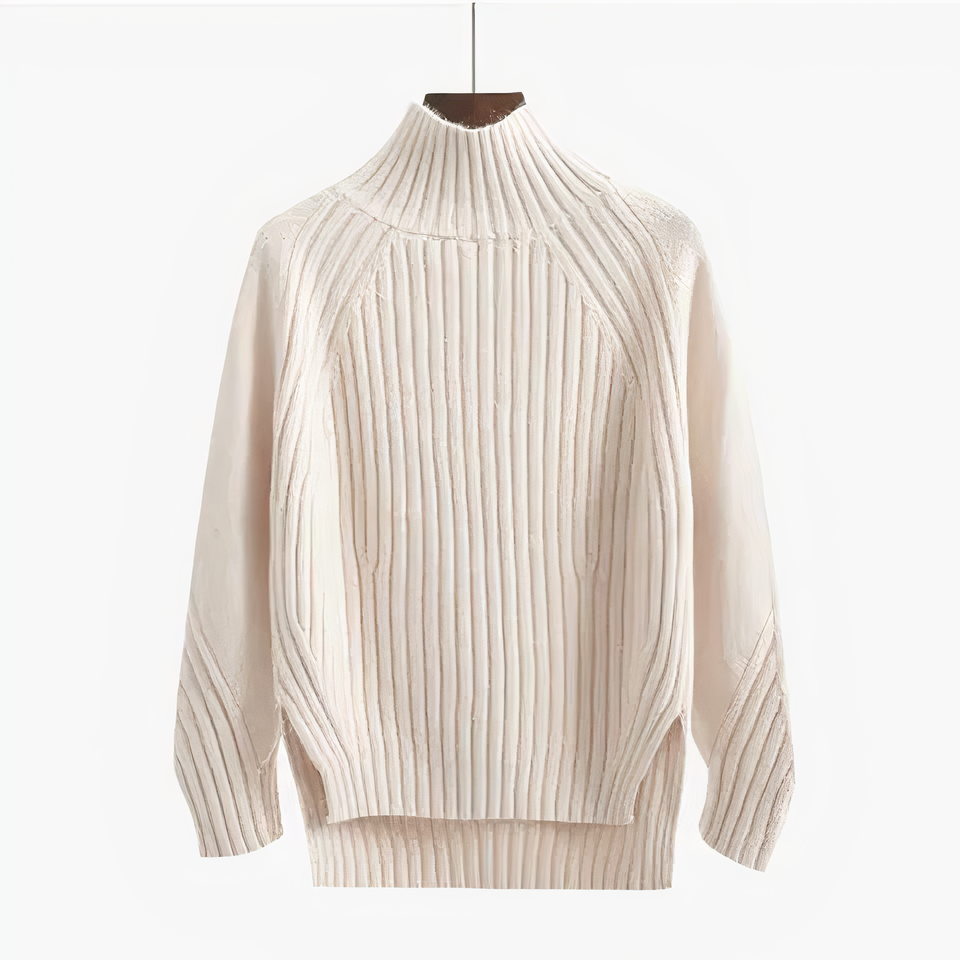 Knitted sweater with round neck
