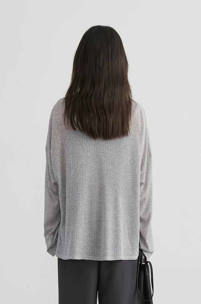 Loose V-neck Gray Cardigan