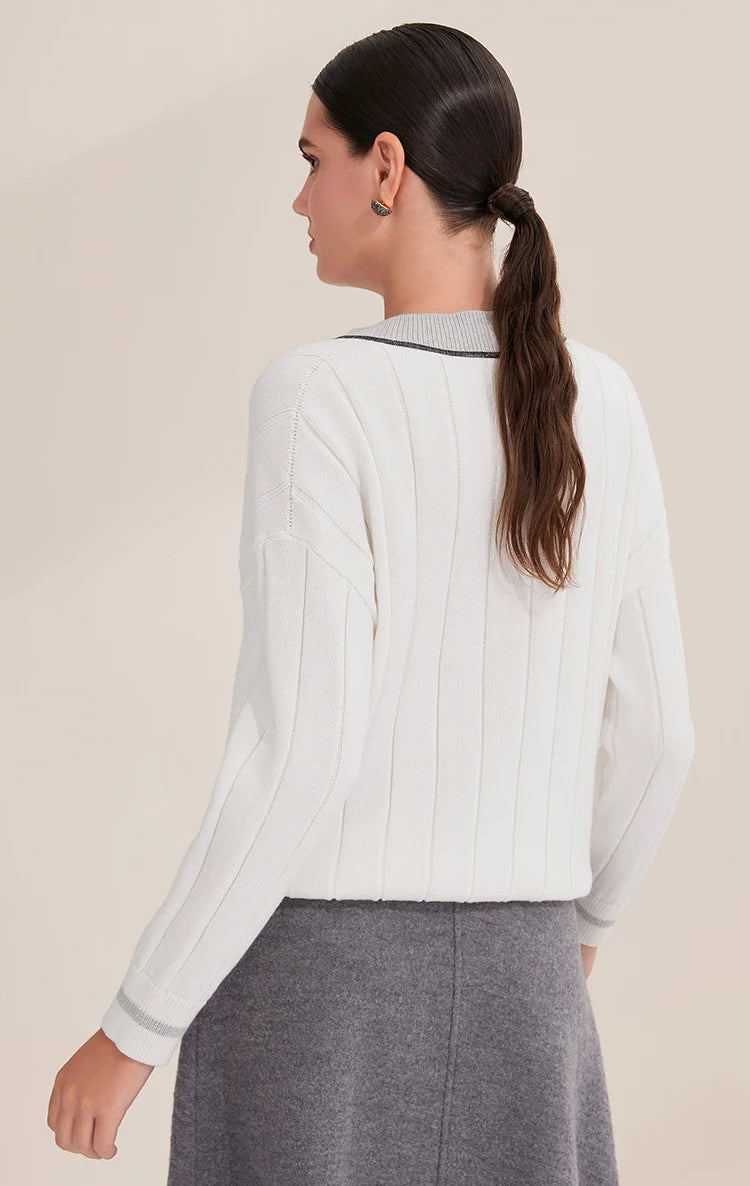 Two Color V-Neck Knitted Sweater